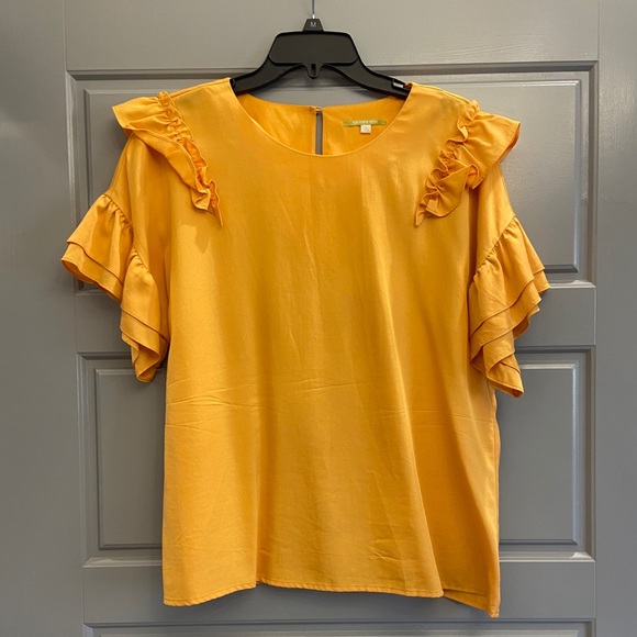 Gianni Bini Tops - Gianni Bini shirt